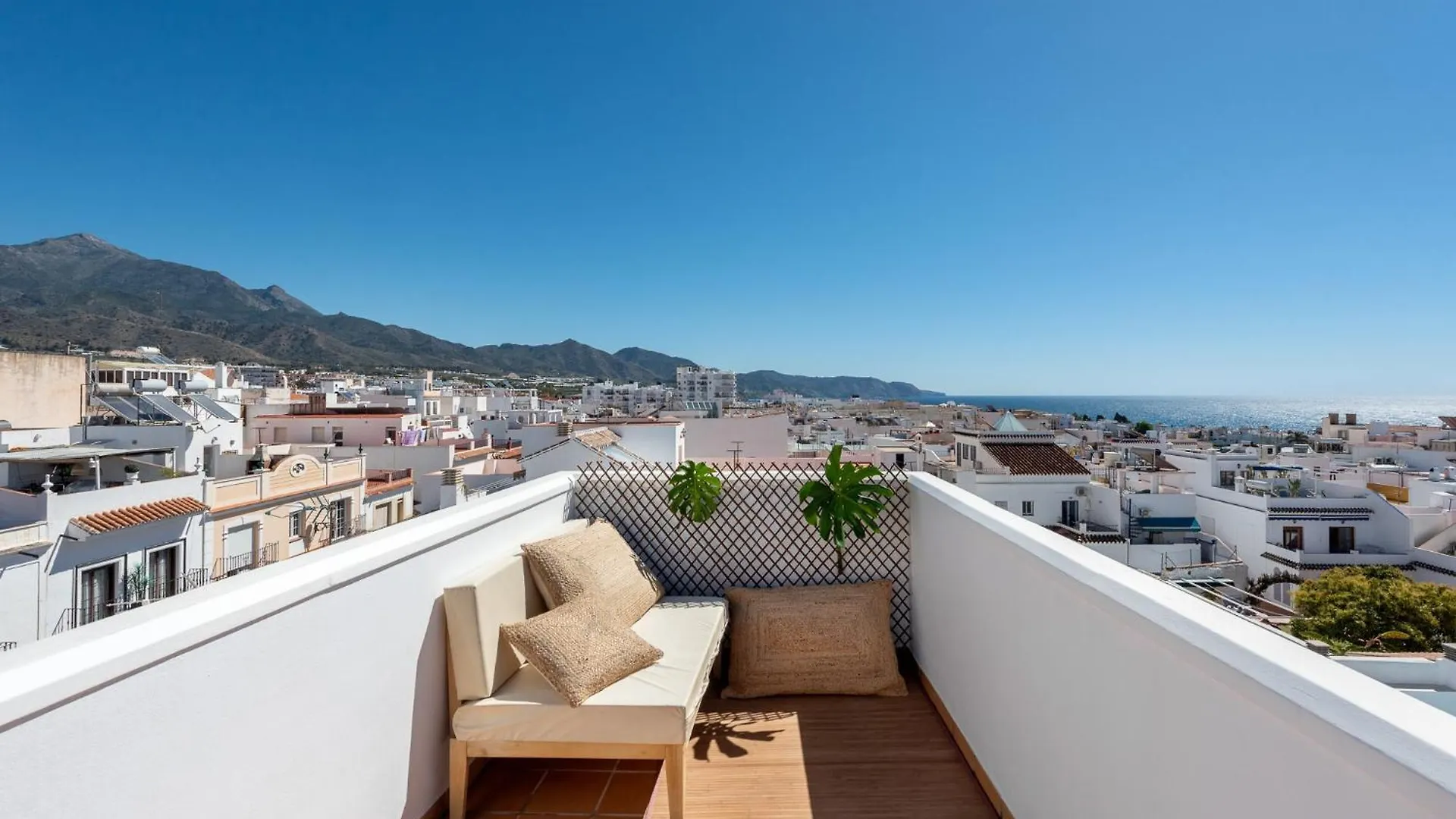 Apartamento Balcones De Nerja, 5 Minutos De Balcon De Europa 0*, Nerja España