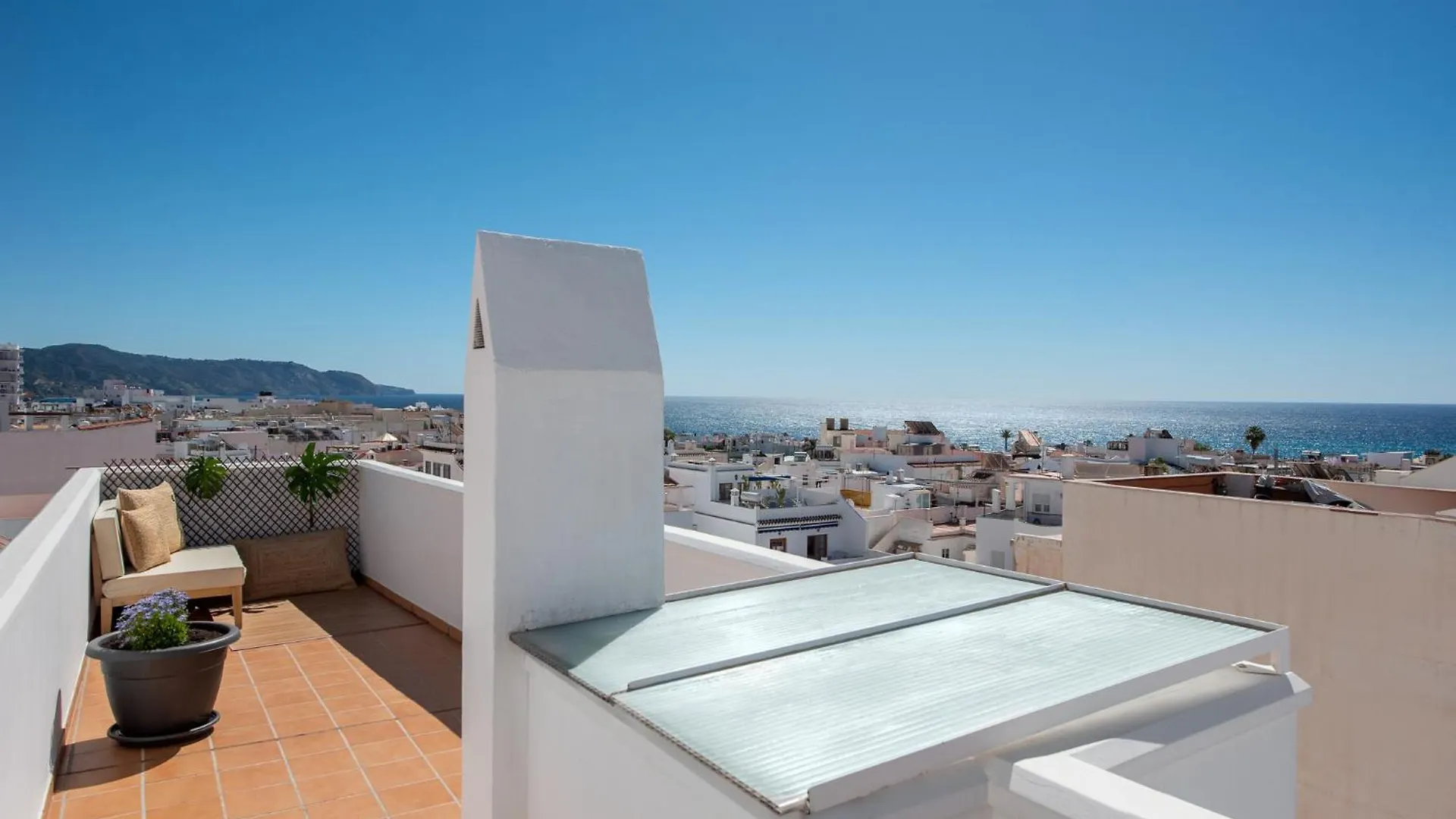 Apartamento Balcones De Nerja, 5 Minutos De Balcon De Europa