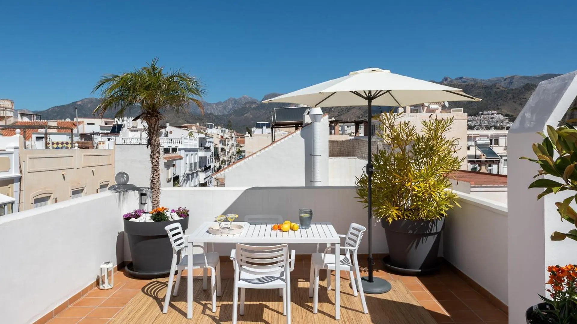 Apartamento Balcones De Nerja, 5 Minutos De Balcon De Europa
